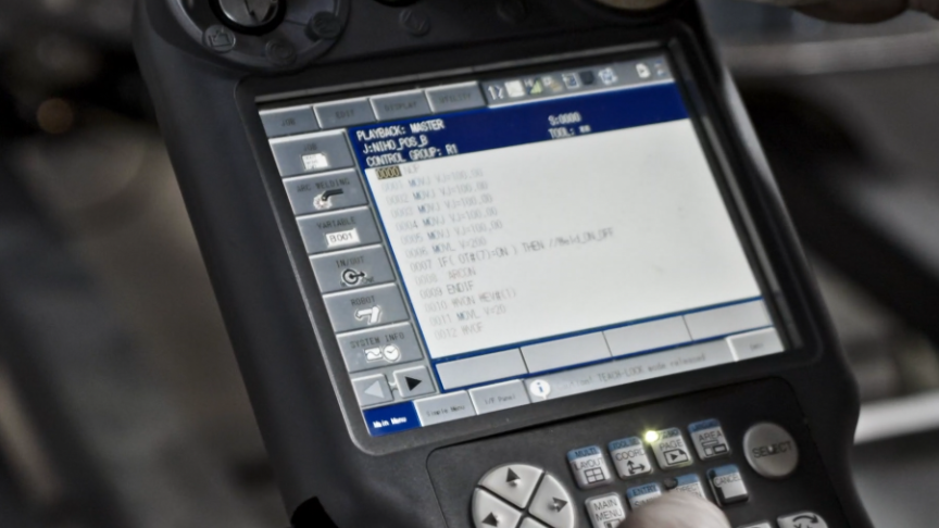 Small object with a screen and buttons